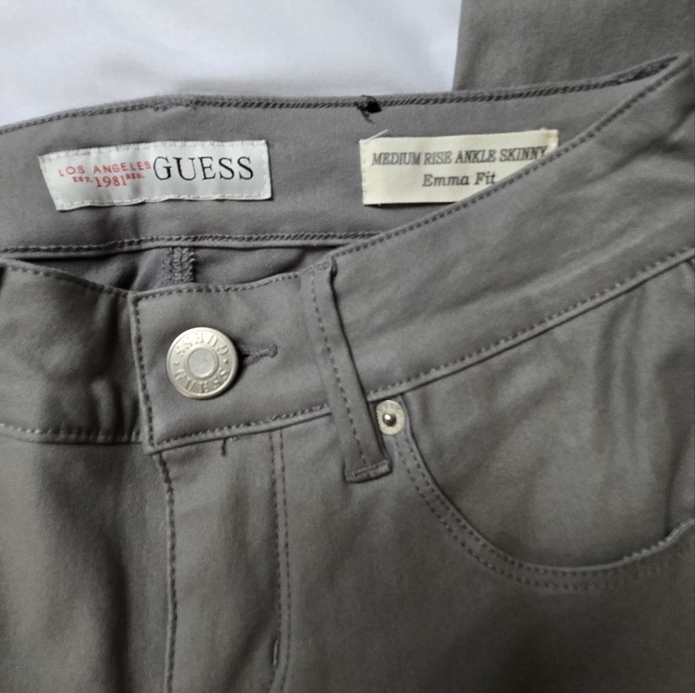 🌟Guess Y2K coated Grey Jeans Pants - Picture 3 of 5